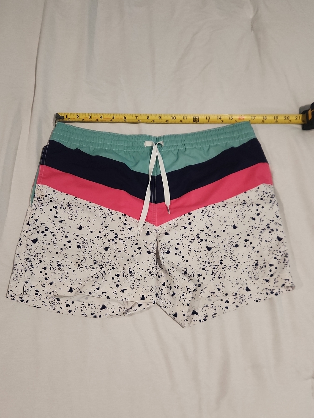 chubbies Colorblock Drawstring Shorts - Mint, Navy & Pink